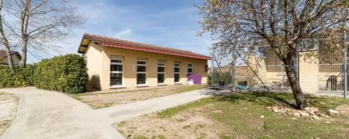 Edificio de cachorreras